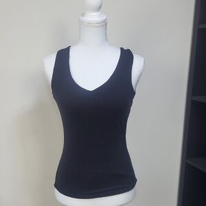 CACHE Black Nylon Spandex Sleeveless V-Neck Tank Top